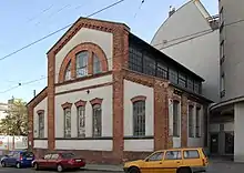 Basikale Maschinenhalle (erbaut ca. 1900) der ehem. Ottakringer Eisengießerei u. Maschinenfabrik Fernau (Wattgasse  30–32)