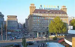 2005; links Kaufhof, Mitte Eickhaus, rechts Hotel Handelshof
