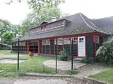Jugendhalle, 1914, von Schreiterer & Below, heute denkmalgeschützte Jugendhalle in Essen-Schonnebeck