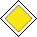 Vorfahrtsstraße