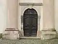 Eingangstür am Turm