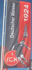 Fahne zur Meisterschaft am Frankenstadion