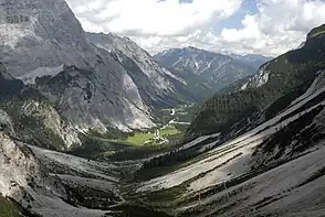 Blick vom Talschluss in Richtung Nordosten