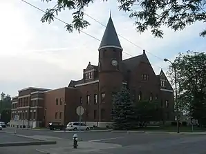 Das Fayette County Courthouse in Connersville, gelistet im NRHP