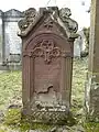 Grabstein auf dem Friedhof
