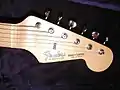 Kopfplatte einer Fender Duo Sonic Mexico