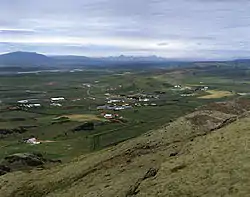 Flúðir (im Hintergrund die Hvítá)