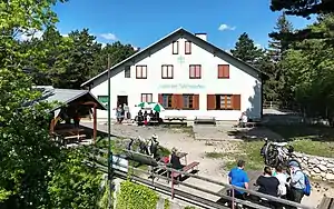 Ostansicht des Neunkirchner Naturfreundehauses