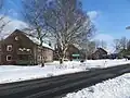Wohngebäude vor der ehemaligen Briesen-Kaserne