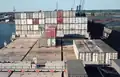 Containerverladung im Hafen von Fos-sur-Mer