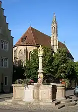 Fran­zis­kaner­kirche (außen)