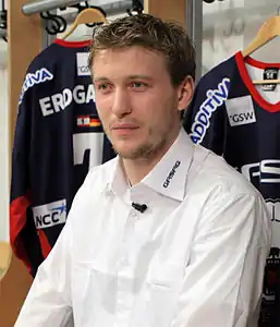 Frank Hördler, Verteidiger des Jahres