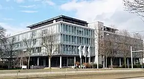Fraunhofer-Institut für  Fabrikbetrieb und -automatisierung