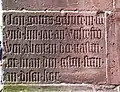 Grundstein für den Chorbau von 1354 (neben dem Schöpfungsportal)