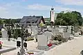 Neuer Friedhof mit Blick auf die Kirche