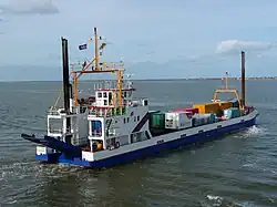 Der Niederkielfrachter Frisia VII unterwegs nach Juist