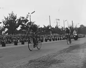 Fritz Schär bei der 2. Etappe der Tour im Jahre 1953