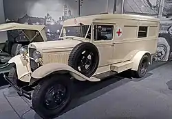 Restaurierter GAZ-55, aufgenommen 2021 in einem Museum in Jekaterinburg