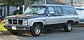GMC Suburban Sierra Classic