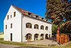 Galerie Petar Smajić und ehemaliges Herrenhaus Reiner
