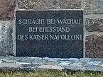 Tafel am Denkmalsockel