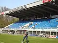 Alte Haupttribüne mit Sitzschalen (2010)