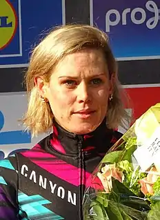 Tiffany Cromwell (2016)