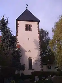 Turm der Dorfkirche St. Ursula (2009)