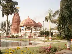 Tempel in Gola Gokaran Nath