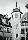 1930
