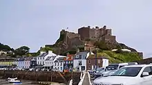 Hafen Gorey Village und Mont Orgueil Castle