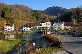 Goumois auf Schweizer Seite