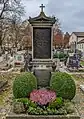 Familie Schnetzer, siehe Villa Schnetzer