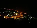Der Ort bei Nacht