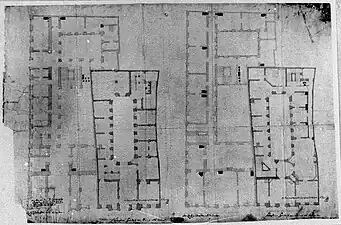 Grundriss des Altstädter Rathauses von Johann Christoph Knöffel, nach oben das ehemalige Leporinische Haus im Grundriss noch sichtbar, rechts das nicht in die Rathausnutzung einbezogene Döringsche Haus