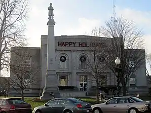 Grundy County Courthouse in Morris