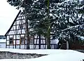 Häusleranwesen hinter der Kirche