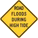 Straße überschwemmt bei Flut (Hawaii)