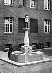 Johannes-Brunnen, Johanneum1907; Lübeck