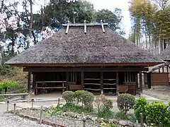 No 2: Haus aus Shiiba, Stall