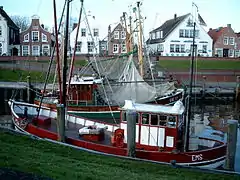 Der Hafen Greetsiels war auch Drehort für Szenen, die auf der Insel spielten