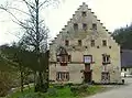 Frontansicht des Haupthauses