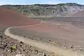Keoneheʻeheʻe (Sliding Sands) Trail durch den Krater