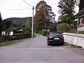 Haltepunkt Bärenloch mit Mauer aus der Betriebszeit (2016)