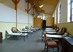 Rekonstruierter Schlafsaal vor dem Umbau