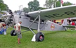 letzte flugfähige Hamilton H-47 Metalplane (Kennzeichen:NC879H) mit der Lackierung von Northwest Airways Inc, ausgestellt in Oshkosh, Wisconsin, im Juli 2010.