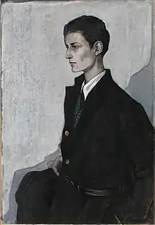 Zu sehen ist eine Malerei im Hochformat von Gluck. Sie trägt dunkle Männerkleidung, eine schwarze Krawatte und ein weißes Hemd mit Kragen. Ihr Haar ist kurz und dunkel.