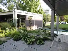 Innenhof mit Wasserbecken