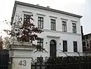 Nr. 43, Villa mit Einfriedung, Mitte 19. Jh.