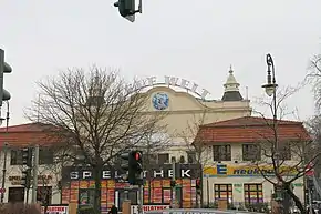 Straßenansicht des Saalbaus, 2012